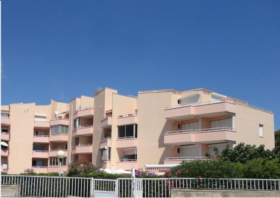 Apartamento Un Sejour A Sète Exterior foto
